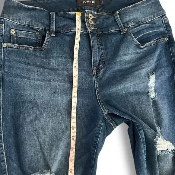 Torrid Premium Jeans Women's Plus 18R Blue Jeggings Distressed High Rise Curvy - Picture 16 of 16